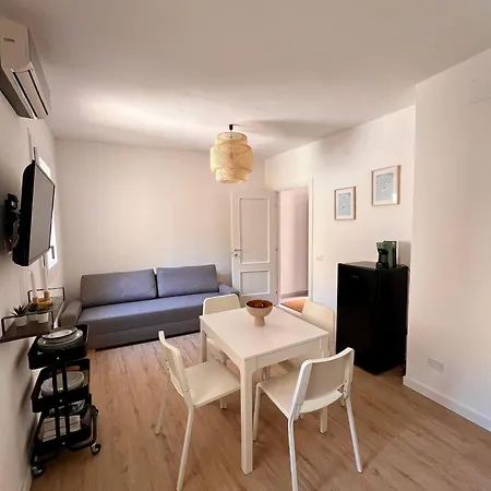 Biscottai Port Apartment